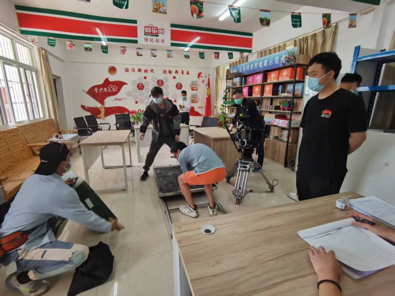 六合区广告片拍摄公司：极简主义践行者，少即是多的视觉哲学